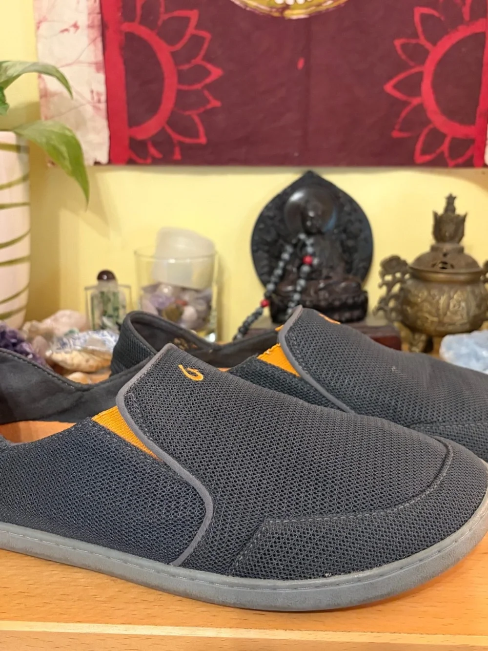 Olukai Nohea Mesh Men's 11 Blue Orange Slip On Slide Boat Deck Summer Comfort